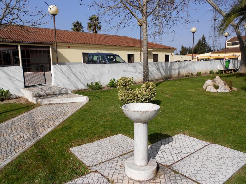 Quinta Valenciana Hotel Seixal  Buitenkant foto